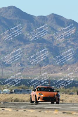 media/Nov-23-2025-Speed Ventures (Sun) [[88f20b6e61]]/6-Yellow Group/Session 1 (Turns 16 and 17 Exit)/